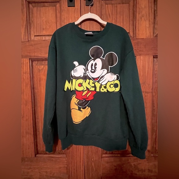 Disney Green Crewneck Pullover Sweater with Mickey Mouse Size Medium Unisex - Picture 3 of 12